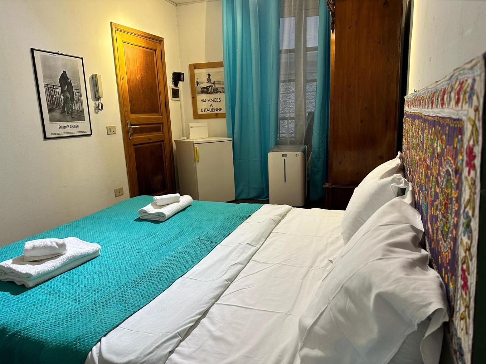 Via Zara Hostel Palermo Bagian luar foto